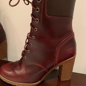 Woman’s Glancy timberlands 6” heel size 10 boots